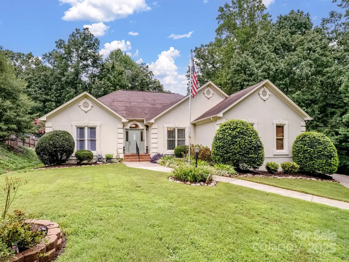 202 Woodridge Drive, Belmont, NC 28012 - Image #1