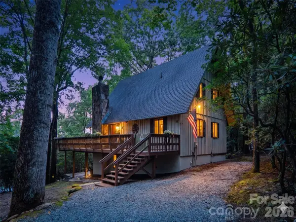 19 High Terrain Drive, Burnsville, NC 28714