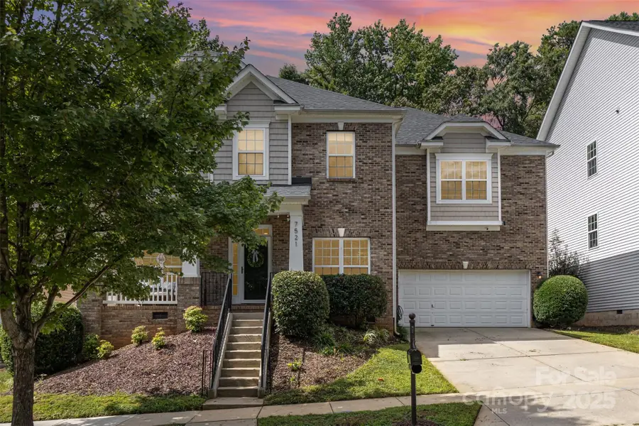 7521 Chaddsley Drive, Huntersville, NC 28078 - Image #2