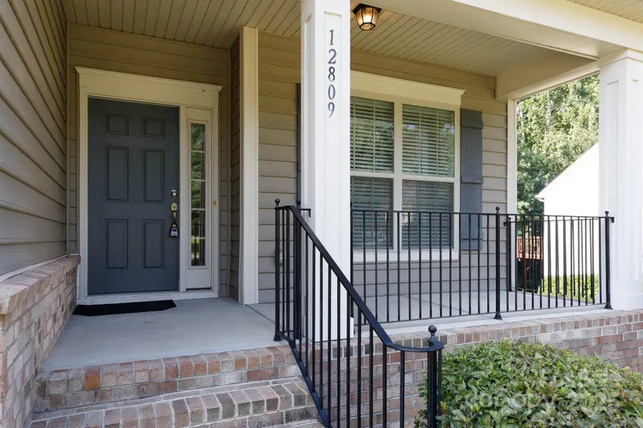 12809 Hunting Birds Lane, Charlotte, NC 28278 - Image #3