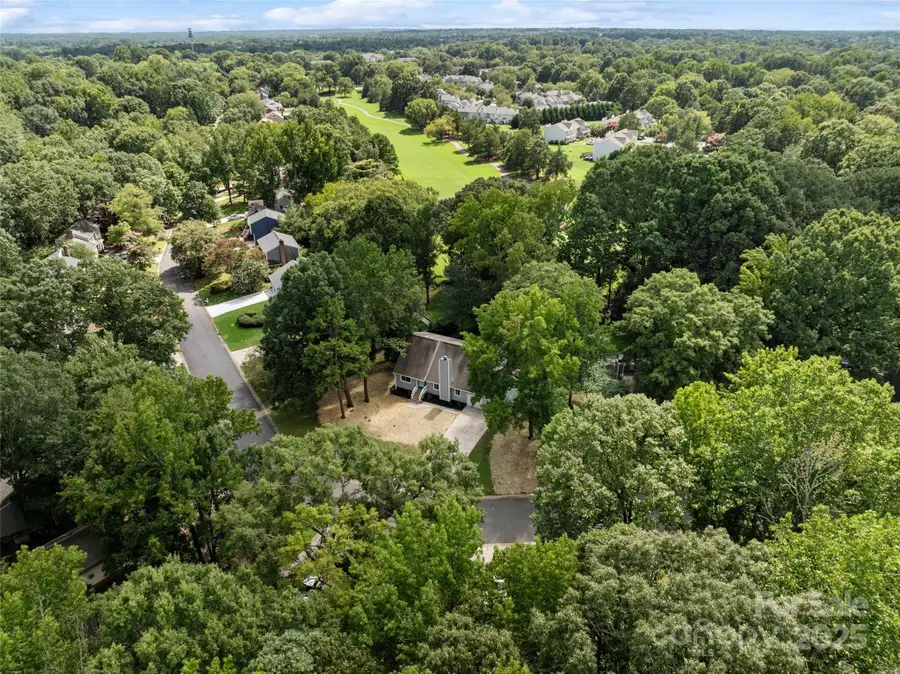 9514 Fairway Ridge Road, Charlotte, NC 28277 - Image #3