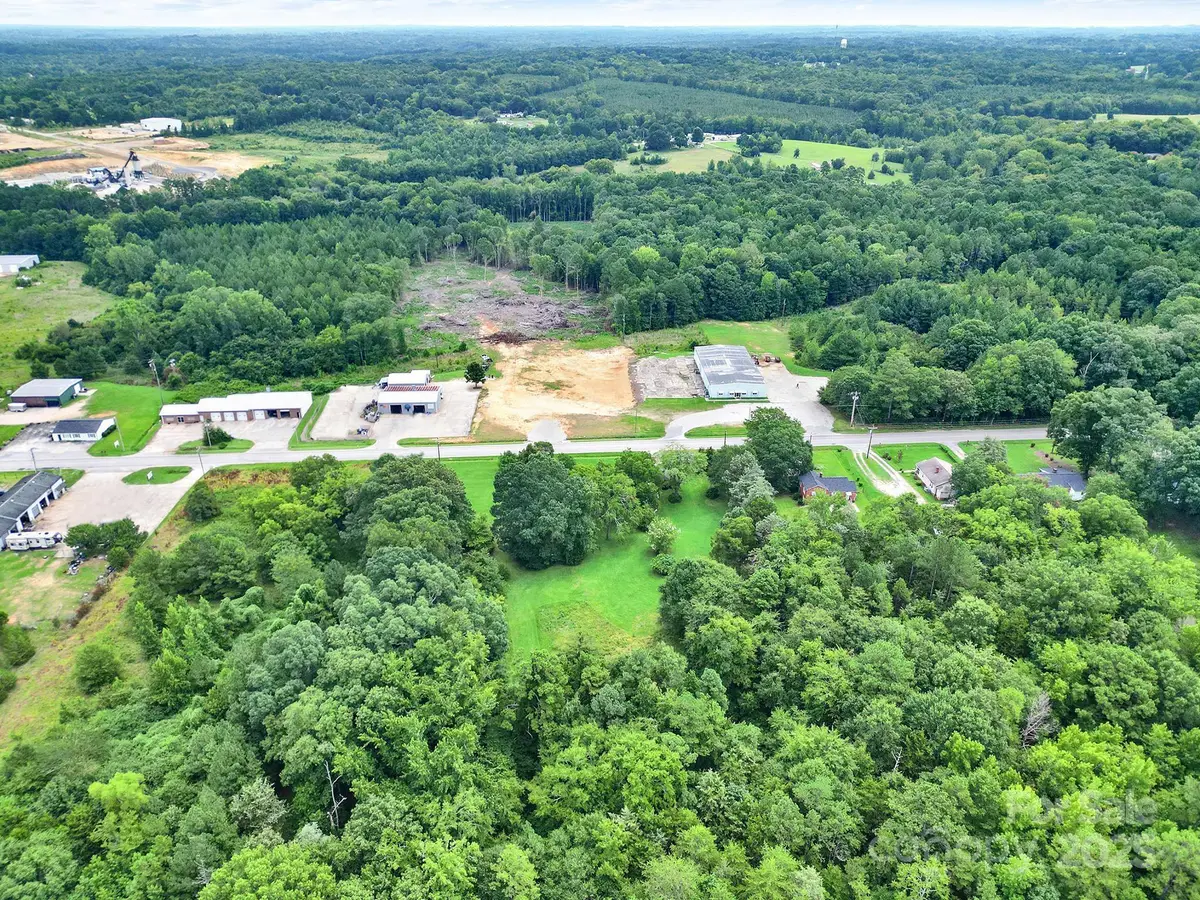 1670 Lynwood Drive, Lancaster, SC 29720 - Image #1