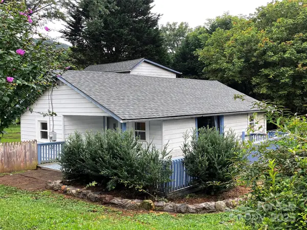 120 Harrison Street, Swannanoa, NC 28778