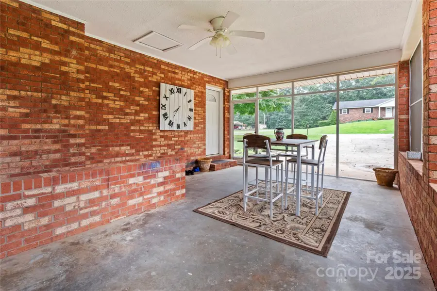 4515 Diamond Street, Hudson, NC 28638 - Image #3