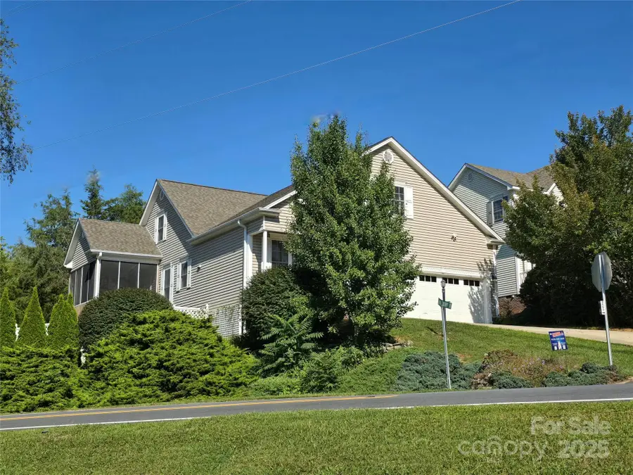 2 Flowering Cherry Drive, Asheville, NC 28805 - Image #2