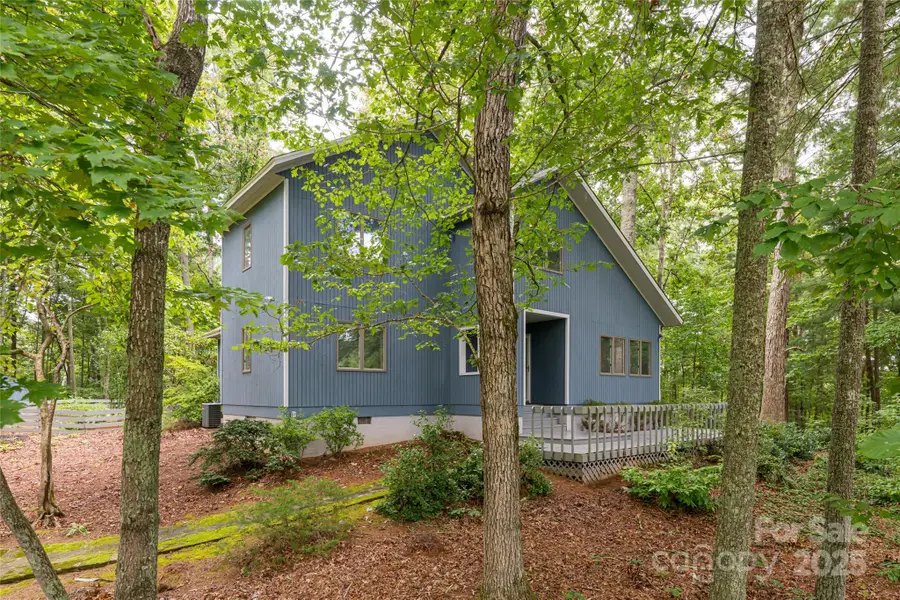 427 Shadowwood Drive, Leicester, NC 28748 - Image #3