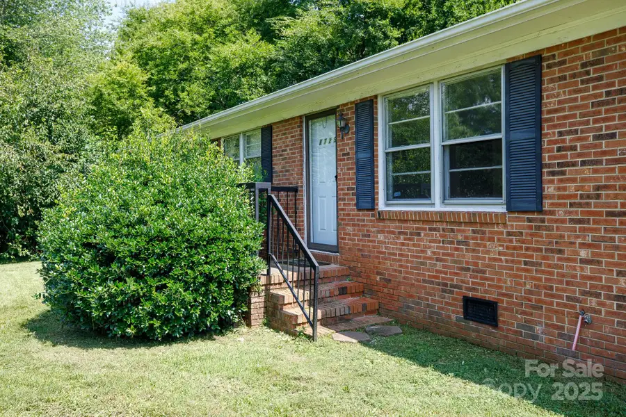 1729 Fieldcrest Circle, Rock Hill, SC 29732 - Image #2