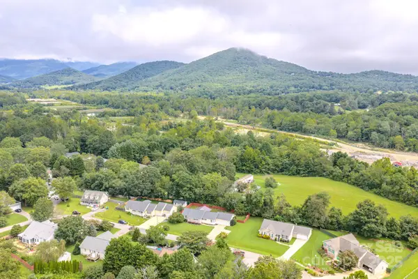 45 Eden Glen Road, Black Mountain, NC 28711
