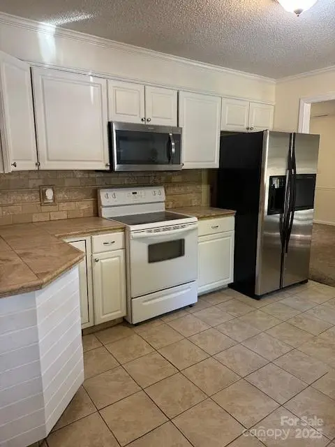 4709 April Drive, Gastonia, NC 28056 - Image #3