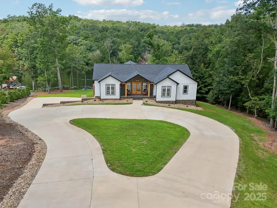 323 Whisper Lake Drive, New London, NC 28127 - Image #3
