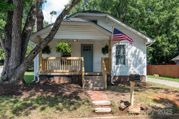 528 NW Gibson Drive Nw, Concord, NC 28025