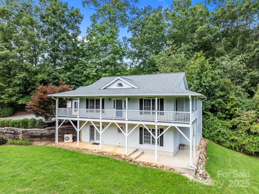 214 Noland Downs Road, Waynesville, NC 28785 - Image #2
