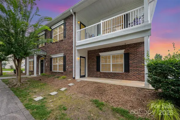 21252 Hickory Street, Cornelius, NC 28031