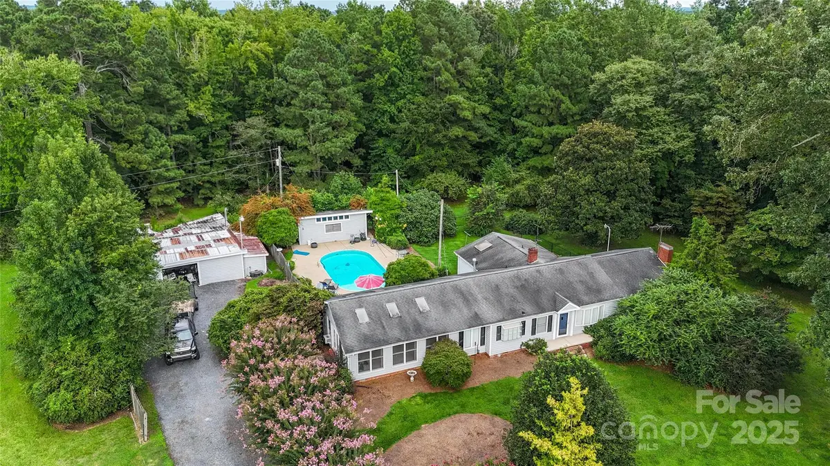 135 Robedo Road, Mount Gilead, NC 27306 - Image #1