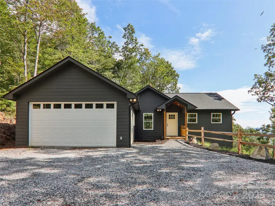 366 Ben Nevis Road, Brevard, NC 28712 - Image #2