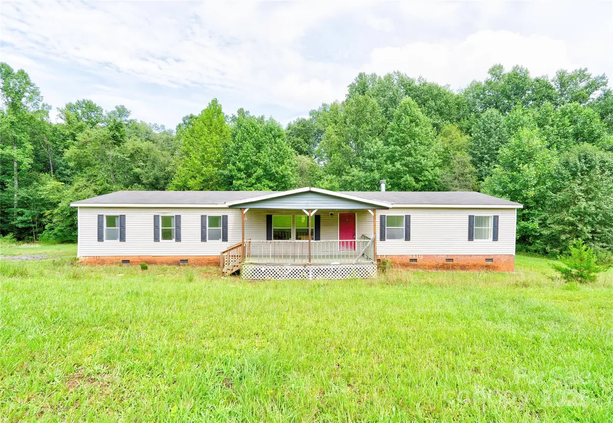 136 Foxhill Drive, Kingstown, NC 28150 - Image #1