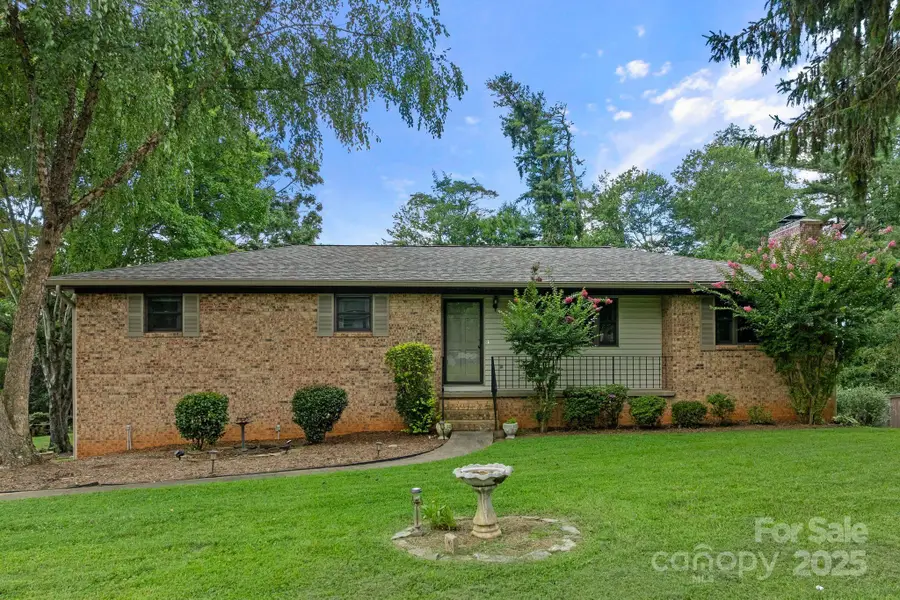 89 Braddock Way, Asheville, NC 28803 - Image #2