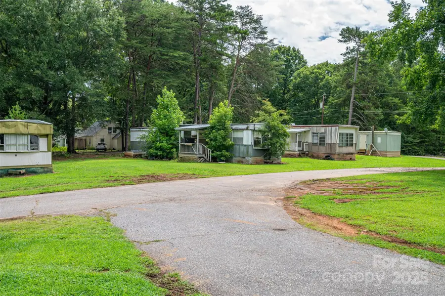 1218 W Highview Lane, Lincolnton, NC 28092 - Image #3