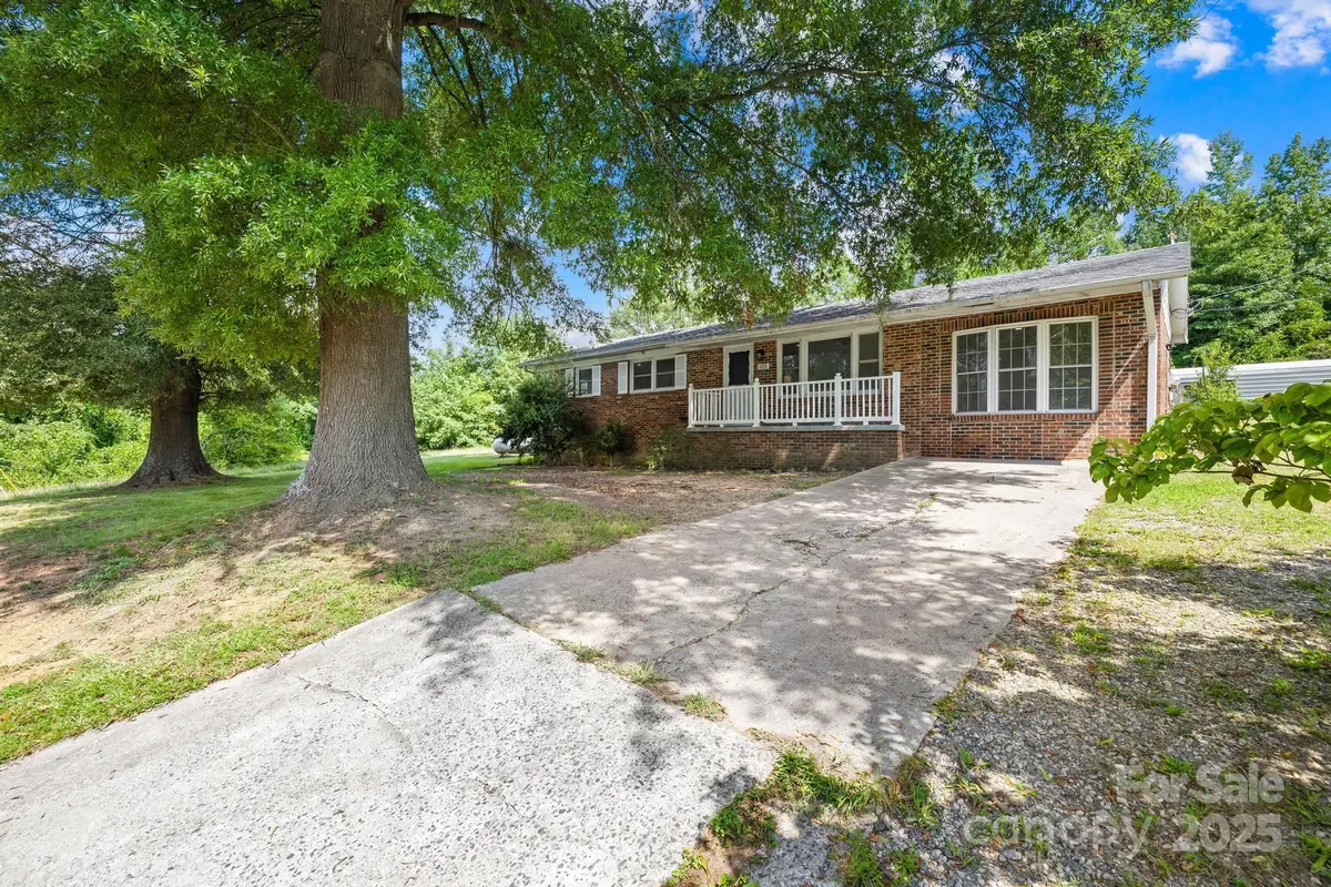 125 Bridges Circle, Kings Mountain, NC 28086 - Image #1