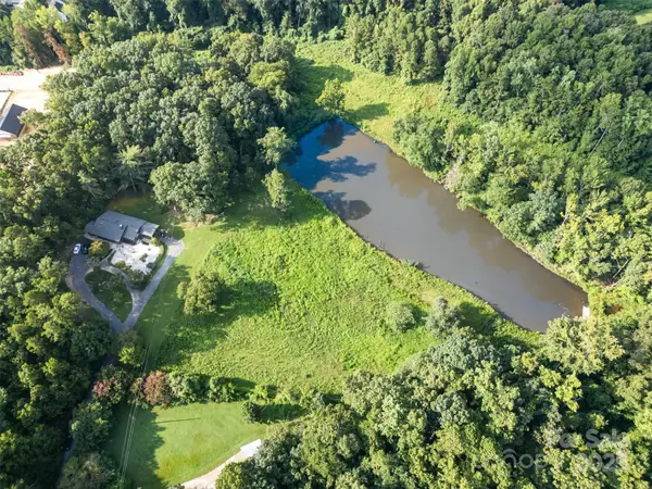 1932 Slater Road, Charlotte, NC 28216