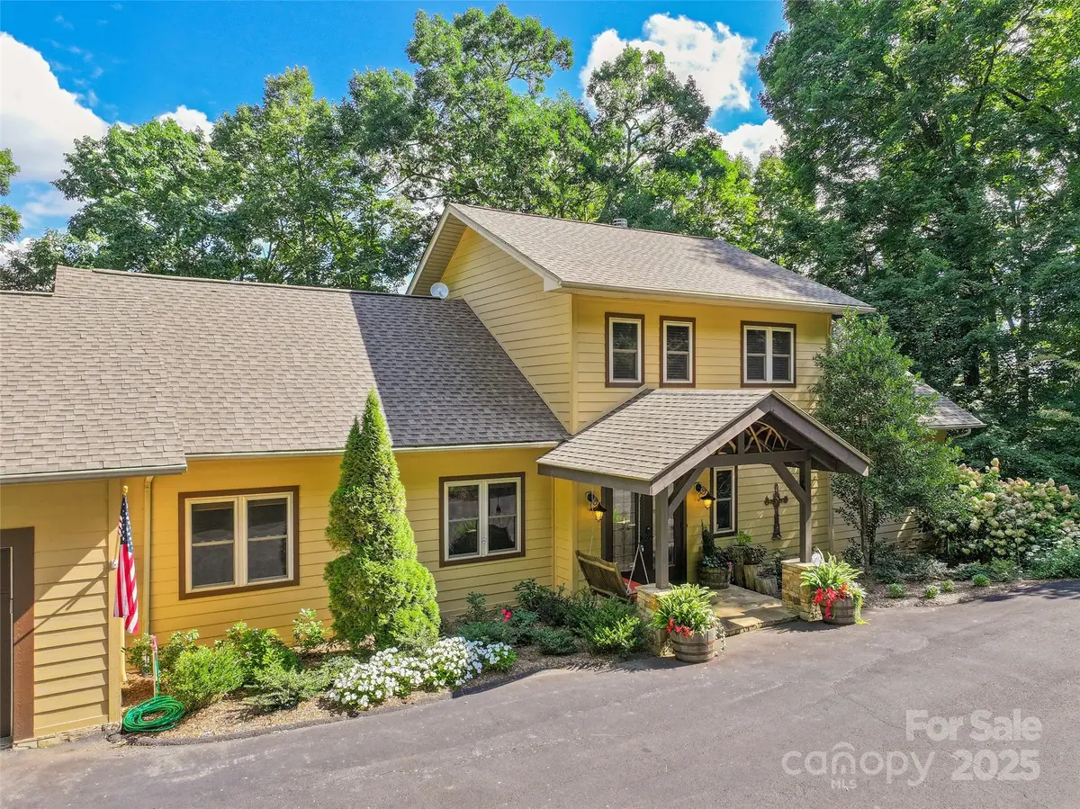 522 Woody Lane, Waynesville, NC 28786 - Image #1