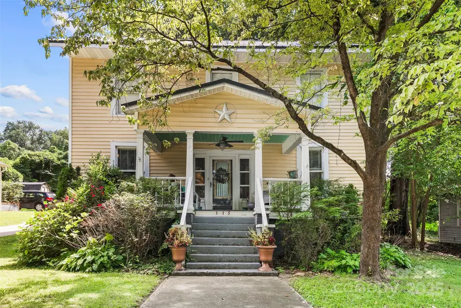 115 W 4th Avenue, Gastonia, NC 28052 - #2