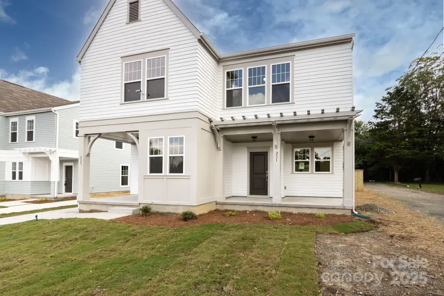 231 Hoskins Avenue Drive, Charlotte, NC 28208 - Image #2