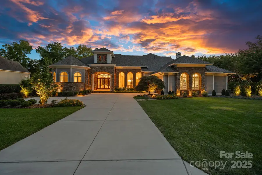 169 Rehoboth Lane, Mooresville, NC 28117 - Image #2