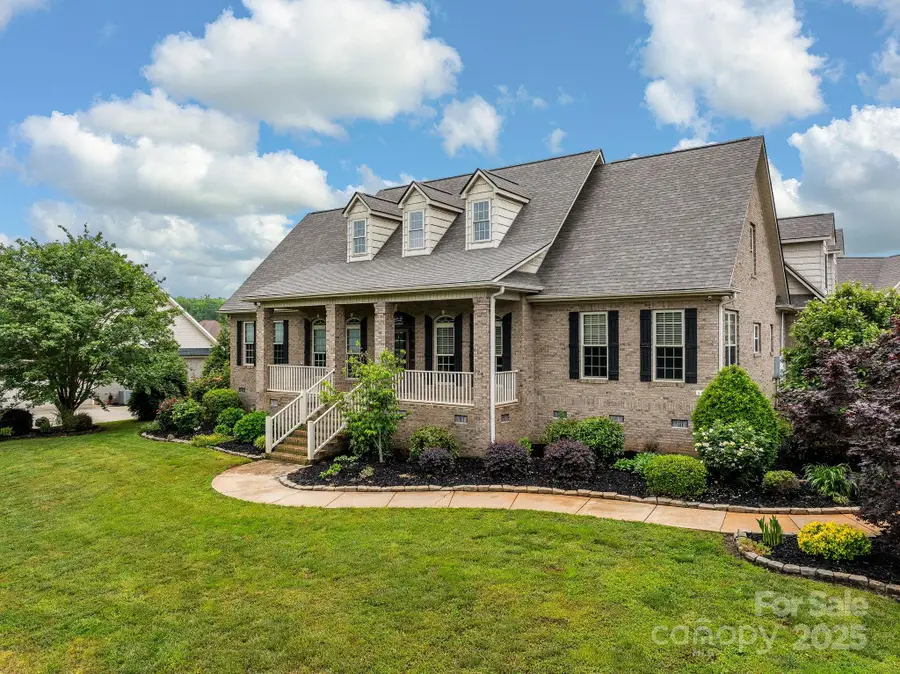 142 Cobblestone Crossing, Gaffney, SC 29341 - Image #2