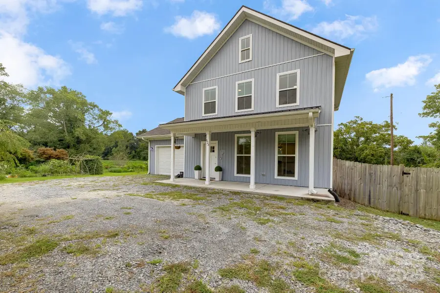 523 Shepherd Street, Hendersonville, NC 28792 - Image #3