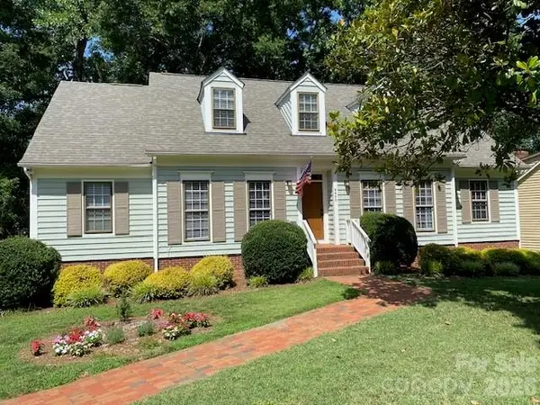 6632 Summer Darby Lane, Charlotte, NC 28270