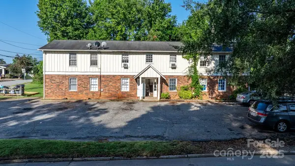 410 Burkemont Avenue #A-D, Morganton, NC 28655