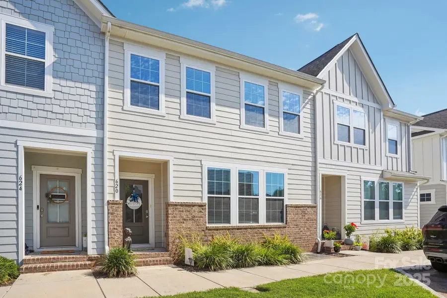 620 Amalfi Drive, Davidson, NC 28036 - Image #2