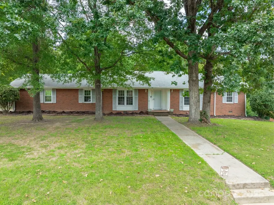 315 Crestside Drive Se, Concord, NC 28025 - Image #2