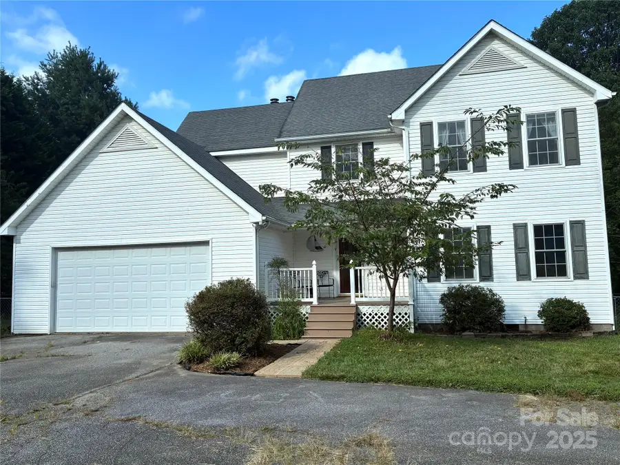 61 Rolling Hills Road, Mills River, NC 28759 - Image #2