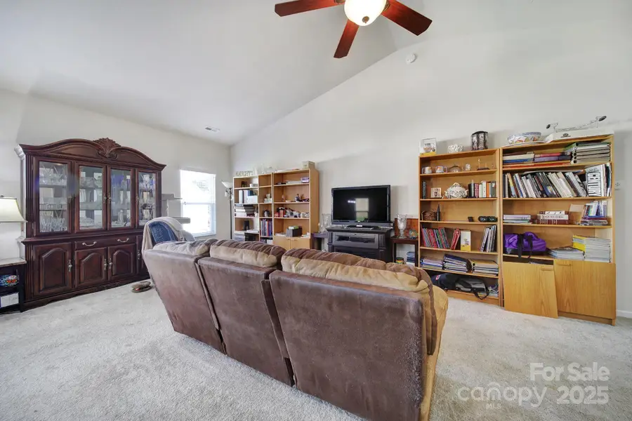 1122 Blue Topaz Drive, Dallas, NC 28034 - Image #3
