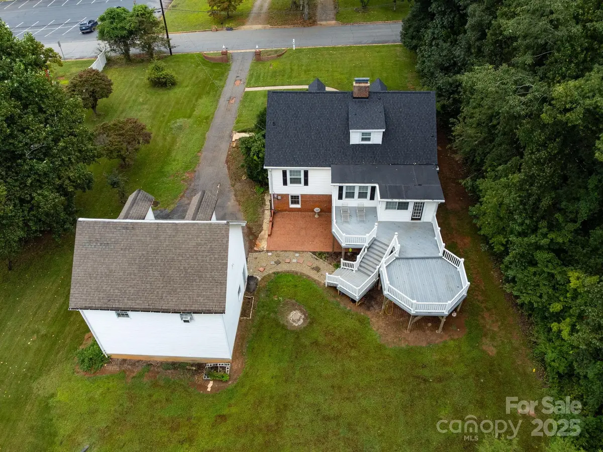 7 Forest Avenue, Granite Falls, NC 28630 - Image #1