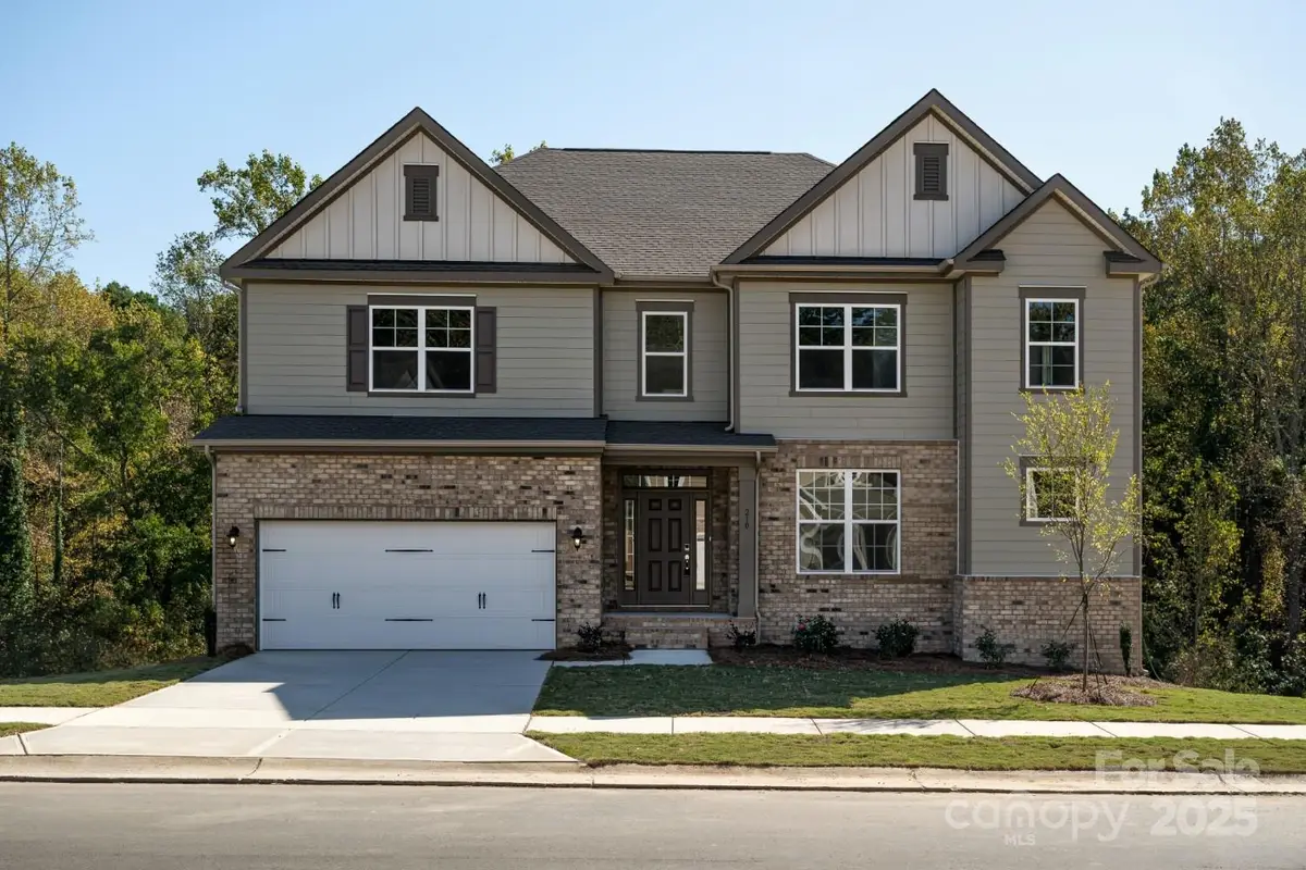 210 E Warfield Drive, Mooresville, NC 28115 - Image #1