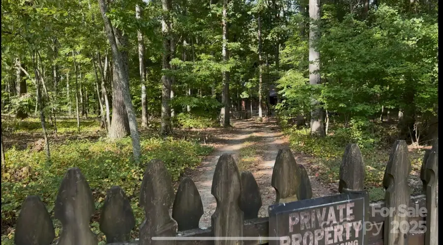 1402 Bloomsberry Lane, Waxhaw, NC 28173 - Image #2