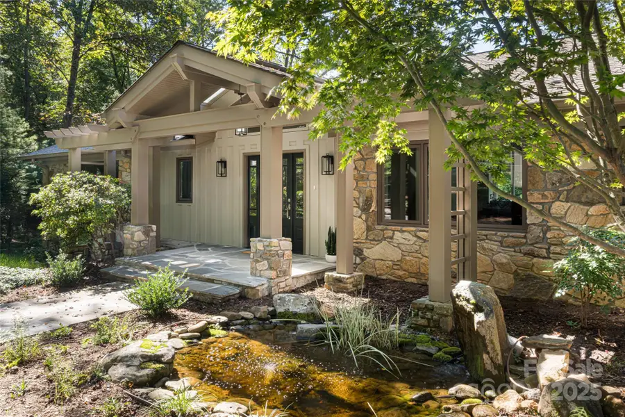 5 Holly Hill Road, Asheville, NC 28803 - Image #2