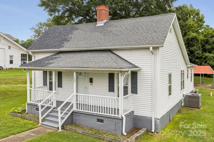 105 E Catawba Street E, Belmont, NC 28012 - Image #2