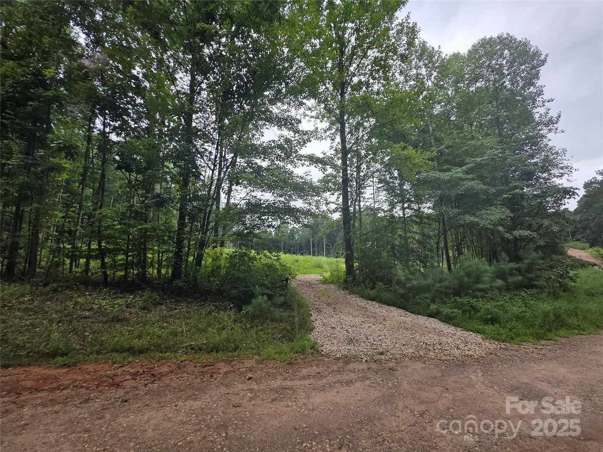 274 Deerchase Circle, Statesville, NC 28625 - Image #1