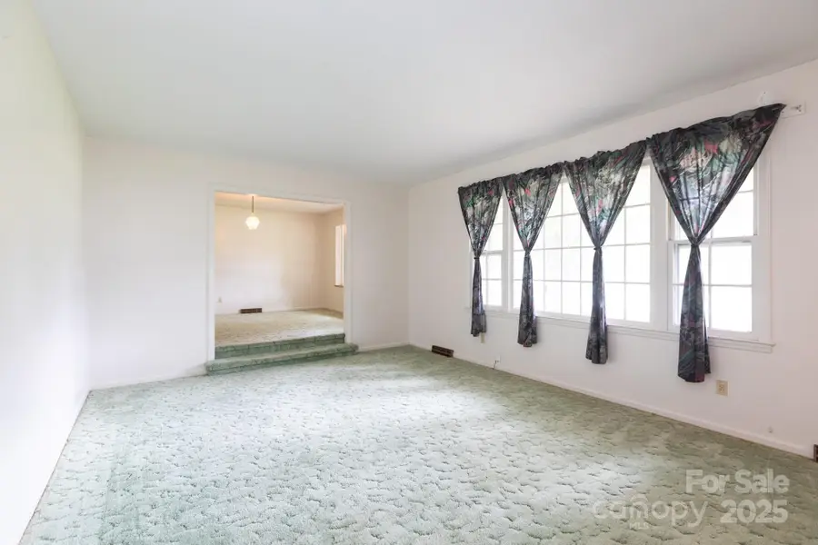 208 Victoria Circle, Kings Mountain, NC 28086 - Image #3