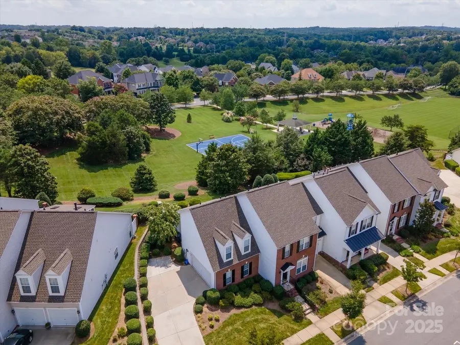 14648 Greenpoint Lane, Huntersville, NC 28078 - Image #3