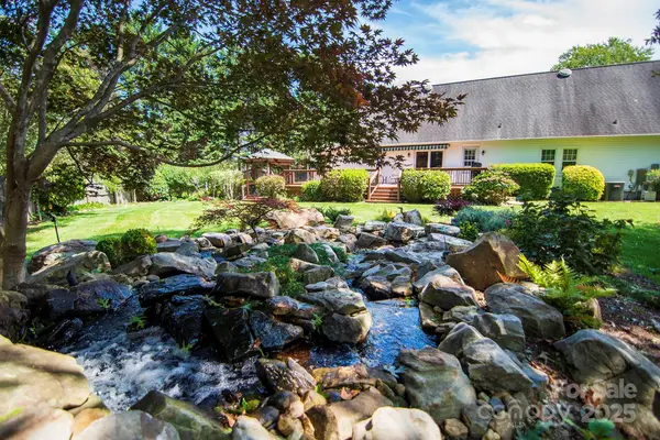 132 Serenity Circle, Hendersonville, NC 28792