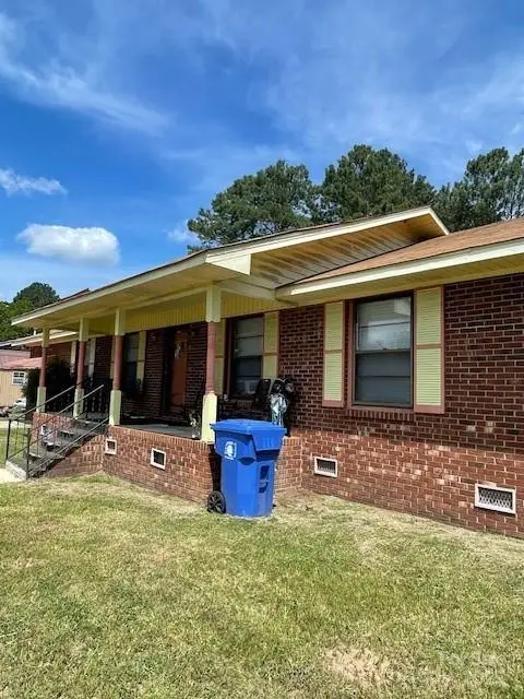 914 Cliffdale Drive, Laurinburg, NC 28352 - Image #2