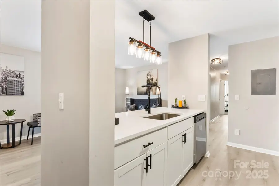 1620 Arlyn Circle #E, Charlotte, NC 28213 - Image #3