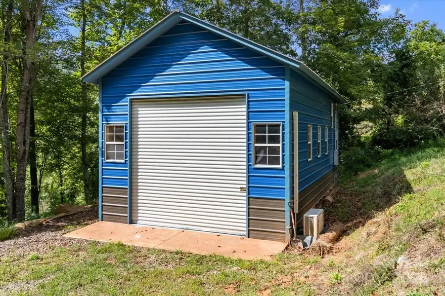 24 Libby Drive #6, Weaverville, NC 28787 - Image #2