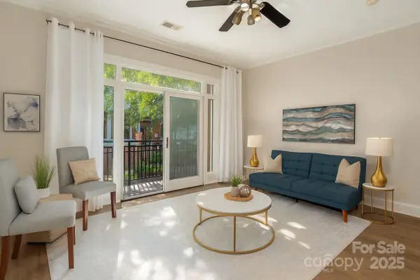 627 Garden District Drive, Charlotte, NC 28202