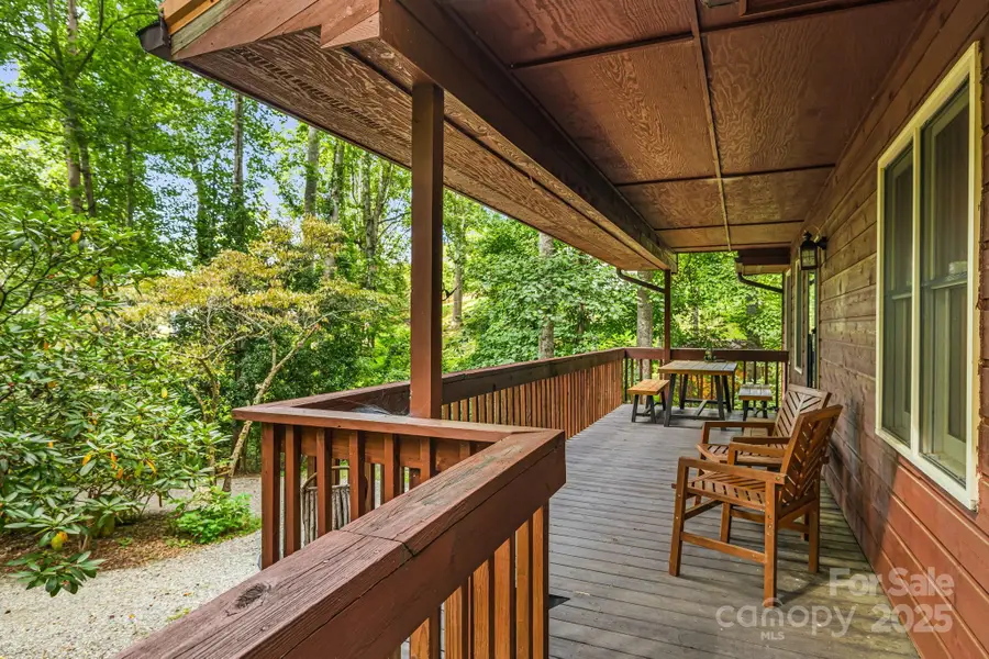 196 Hamburg Mountain Road, Weaverville, NC 28787 - Image #3